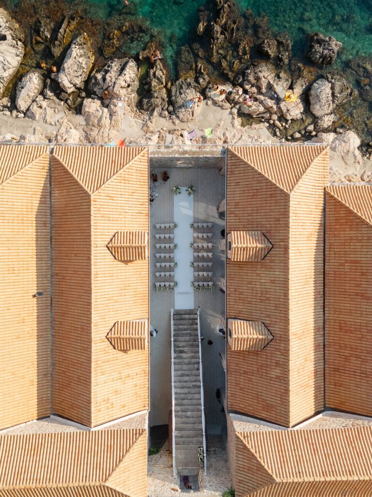 Wedding Setup at Lazareti Dubrovnik – A beautifully decorated wedding ceremony setup in the charming courtyard of Lazareti.