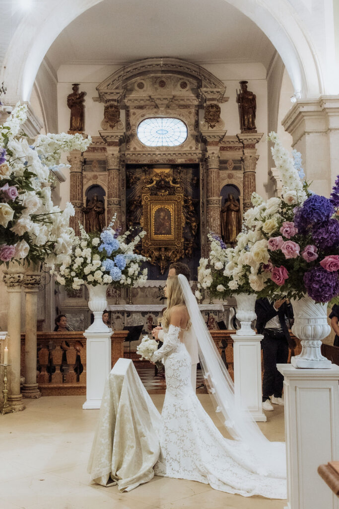 Wedding Ceremony in Hvar St Stephan Cathedral_ R&D Wedding at Palace Elisabeth
