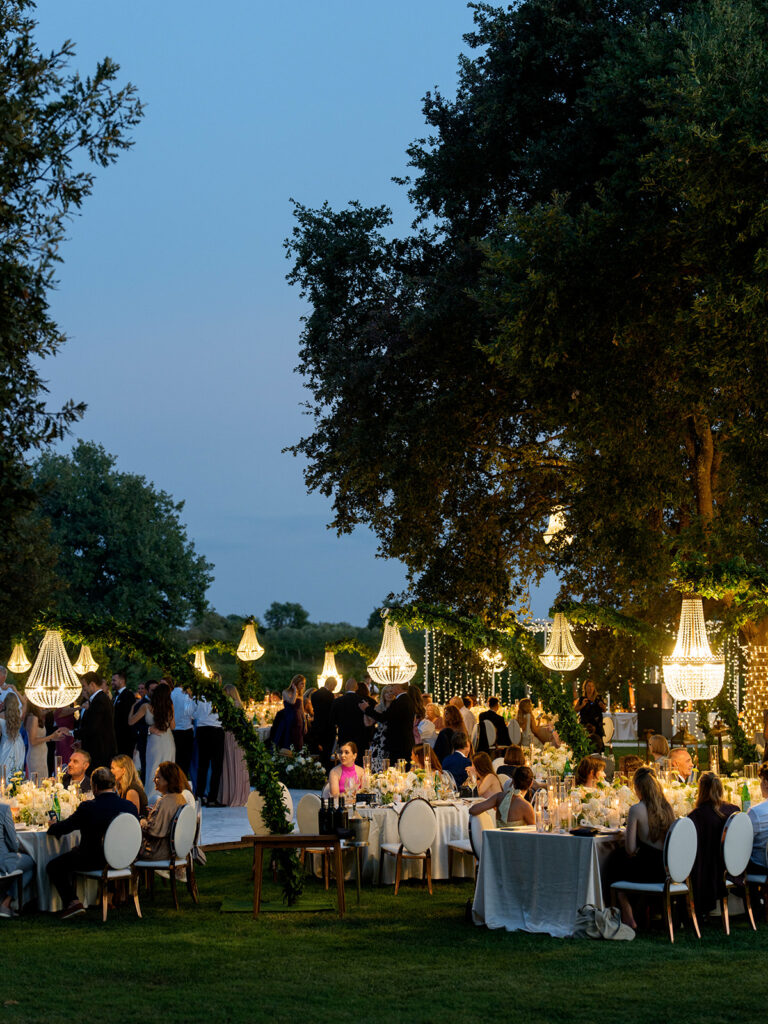 Luxury wedding table design at Meneghetti Wine Hotel