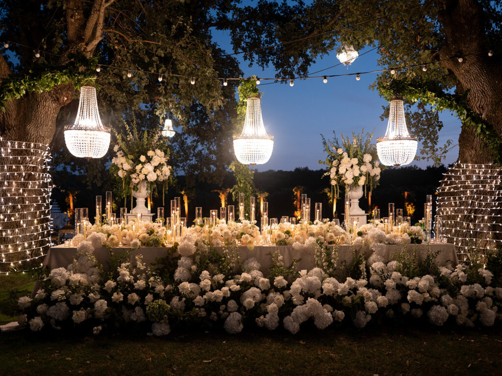 Luxury wedding table design at Meneghetti Wine Hotel