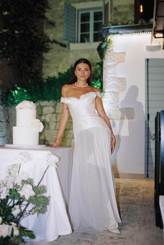 Martinis Marchi Solta wedding beautiful Bride moment