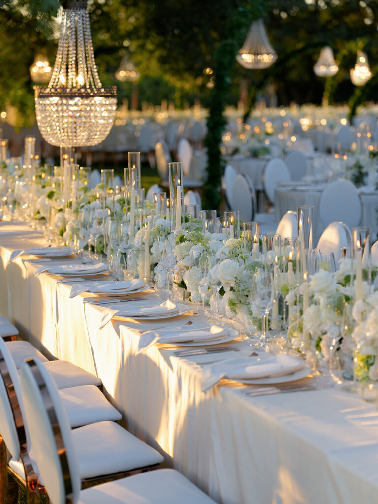 Luxury wedding table design at Meneghetti Wine Hotel